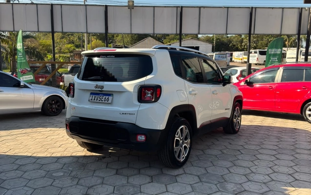 imagem-https://www.socarrao.com.br/sc-vehicle-images-prod/3996560/1790014623979-7XCxgyMoeVj1PSY4JHpiZCK5OvCkj9Tj.jpg