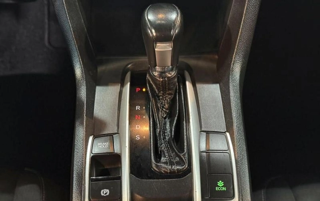 imagem-https://www.socarrao.com.br/sc-vehicle-images-prod/3996562/1790349360691-8493330_19_B_22f3615e46.jpeg