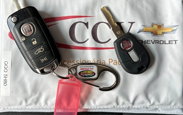 imagem-https://www.socarrao.com.br/sc-vehicle-images-prod/3996567/1790271271931-NWI3NjAzYWEtMzQyNS00NzFiLThmZTgtODczNzFhNWU1OWMyLmpwZWc.jpeg