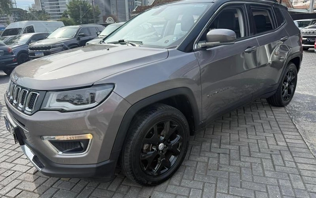 imagem-https://www.socarrao.com.br/sc-vehicle-images-prod/3996579/1789999800719-6952891_0_B_ab8682bba8.jpeg