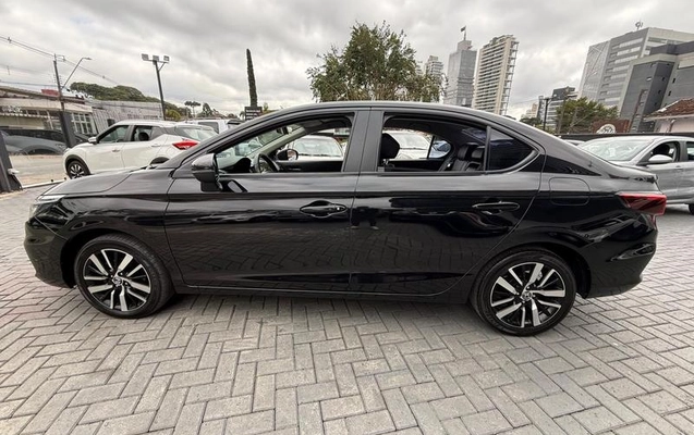 imagem-https://www.socarrao.com.br/sc-vehicle-images-prod/3996581/1790354432031-8114774_1_B_f77744e878.jpeg