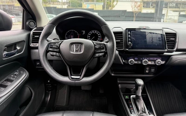 imagem-https://www.socarrao.com.br/sc-vehicle-images-prod/3996581/1790354432047-8114774_13_B_35096c1e1f.jpeg