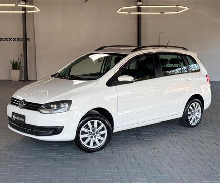 Volkswagen SpaceFox 2012 Branco — foto 1 de 3