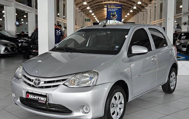 imagem-https://www.socarrao.com.br/sc-vehicle-images-prod/3996774/1790198136661-8448814_0_B_2d6b79654e.jpeg