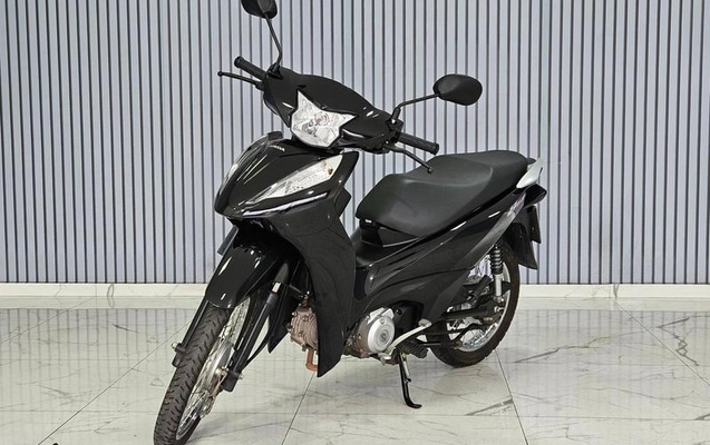 imagem-https://www.socarrao.com.br/sc-vehicle-images-prod/3996780/1790000153574-8488206_13_B_6bf06c7927.jpeg