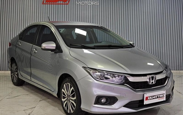 imagem-https://www.socarrao.com.br/sc-vehicle-images-prod/3996781/1790000546769-8488232_0_B_5f6beee7b6.jpeg