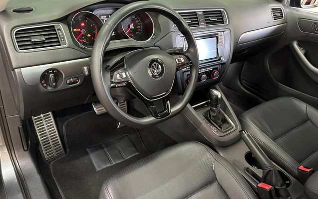 imagem-https://www.socarrao.com.br/sc-vehicle-images-prod/3996802/1790000234022-7994027_7_B_26ee5e3428.jpeg