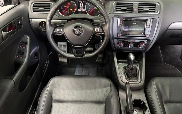 imagem-https://www.socarrao.com.br/sc-vehicle-images-prod/3996802/1790000234023-7994027_12_B_8ca46aaa78.jpeg