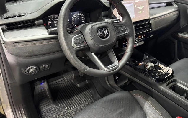 imagem-https://www.socarrao.com.br/sc-vehicle-images-prod/3996804/1790000211378-8220639_0_B_498cfe8934.jpeg