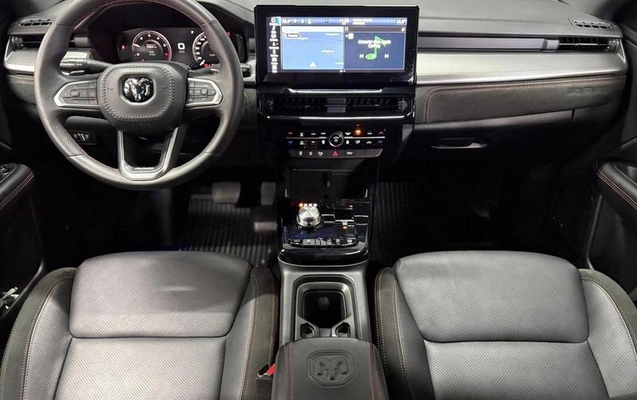 imagem-https://www.socarrao.com.br/sc-vehicle-images-prod/3996804/1790000211378-8220639_7_B_f9fa6cb43a.jpeg