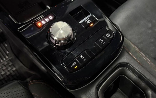 imagem-https://www.socarrao.com.br/sc-vehicle-images-prod/3996804/1790000211379-8220639_8_B_86bf23a2b6.jpeg