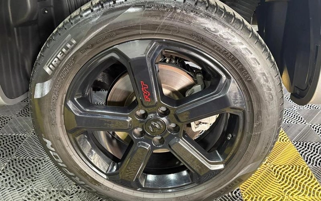 imagem-https://www.socarrao.com.br/sc-vehicle-images-prod/3996804/1790000211381-8220639_12_B_4fdaf3a1ea.jpeg