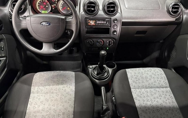 imagem-https://www.socarrao.com.br/sc-vehicle-images-prod/3996805/1790000212348-8395785_4_B_2f70493744.jpeg