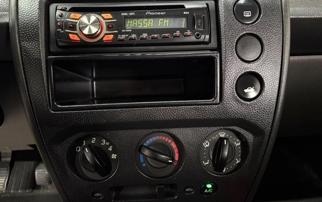 imagem-https://www.socarrao.com.br/sc-vehicle-images-prod/3996805/1790000212353-8395785_8_B_d3585635c6.jpeg