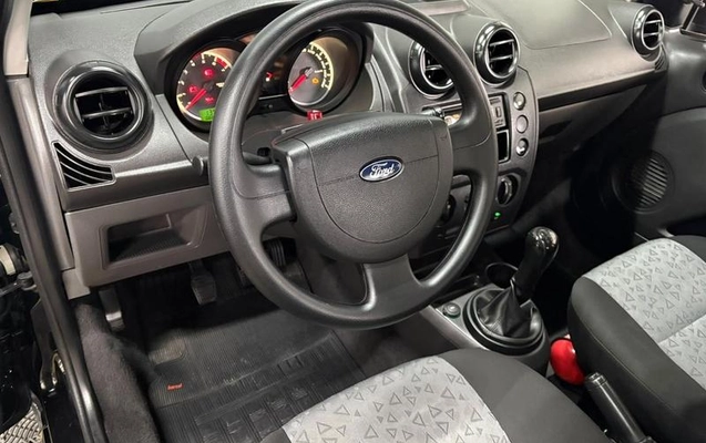 imagem-https://www.socarrao.com.br/sc-vehicle-images-prod/3996805/1790000212356-8395785_9_B_e8e077b4fd.jpeg