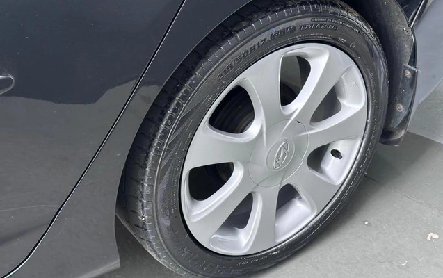 imagem-https://www.socarrao.com.br/sc-vehicle-images-prod/3996844/1790000269341-8490149_5_B_5ef652ba49.jpeg