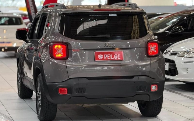 imagem-https://www.socarrao.com.br/sc-vehicle-images-prod/3996849/1790000272518-8473620_15_B_ba99e66de2.jpeg