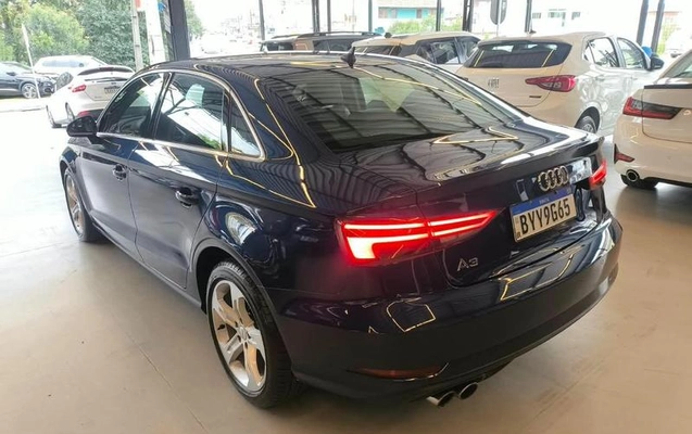 imagem-https://www.socarrao.com.br/sc-vehicle-images-prod/3996862/1792331832562-8384351_7_B_3f7bfac155.jpeg