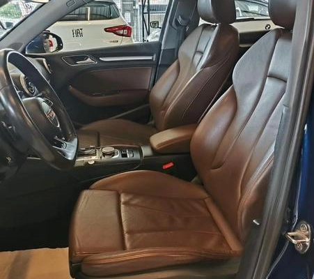 imagem-https://www.socarrao.com.br/sc-vehicle-images-prod/3996862/1792331832565-8384351_8_B_da4059a5ea.jpeg