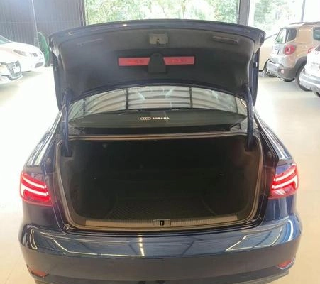 imagem-https://www.socarrao.com.br/sc-vehicle-images-prod/3996862/1792331832580-8384351_12_B_513c25e3d9.jpeg