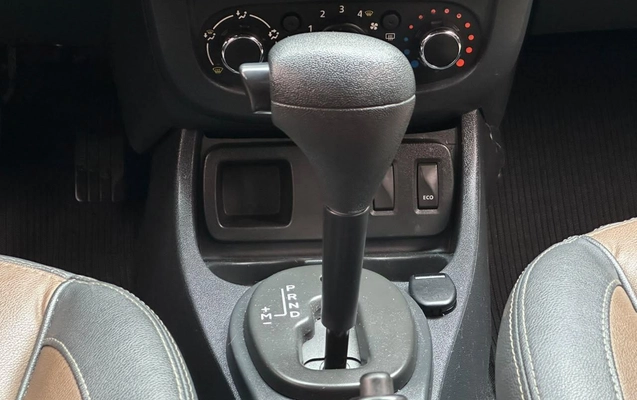 imagem-https://www.socarrao.com.br/sc-vehicle-images-prod/3996877/1790000363291-ce6c98cc16ad49b18977ceb55bb81a48_1790000351864.jpg