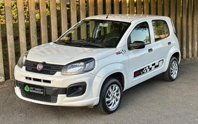imagem-https://www.socarrao.com.br/sc-vehicle-images-prod/3996886/1790000389606-8483051_7_B_3e16c88730.jpeg