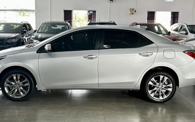 imagem-https://www.socarrao.com.br/sc-vehicle-images-prod/3996983/1790276487283-a854ededeeff425db2c560d8b9620b01_1790000572417.jpg