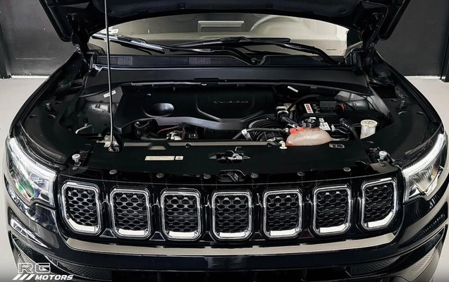 imagem-https://www.socarrao.com.br/sc-vehicle-images-prod/3997011/1790001234892-8489552_18_B_6ec51893d2.jpeg