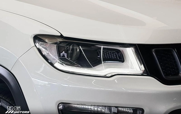 imagem-https://www.socarrao.com.br/sc-vehicle-images-prod/3997040/1790000905400-8471576_10_B_f47031d921.jpeg