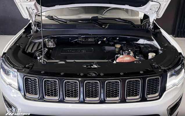imagem-https://www.socarrao.com.br/sc-vehicle-images-prod/3997040/1790000905401-8471576_7_B_641ac3b9cf.jpeg