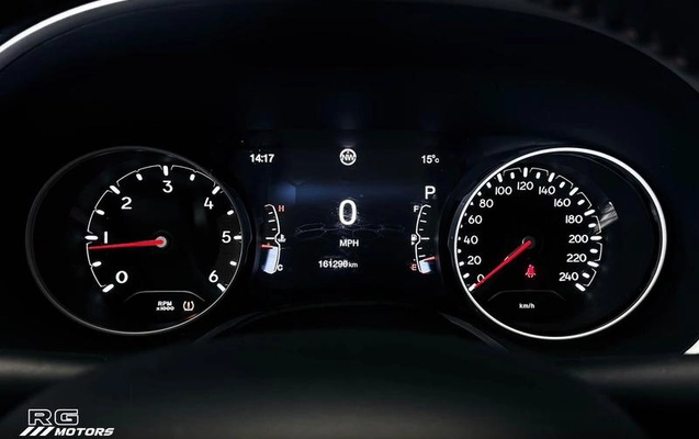 imagem-https://www.socarrao.com.br/sc-vehicle-images-prod/3997040/1790000905421-8471576_8_B_194c992930.jpeg