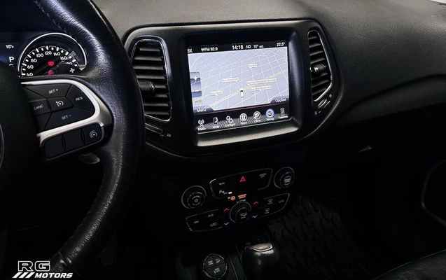 imagem-https://www.socarrao.com.br/sc-vehicle-images-prod/3997040/1790000905423-8471576_3_B_e907e87ee4.jpeg