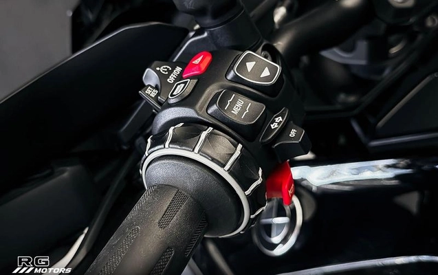 imagem-https://www.socarrao.com.br/sc-vehicle-images-prod/3997071/1790000931356-8479430_1_B_ffed7d4444.jpeg