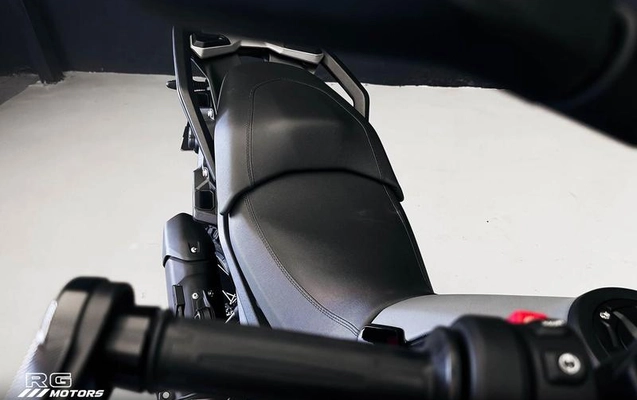 imagem-https://www.socarrao.com.br/sc-vehicle-images-prod/3997071/1790000931360-8479430_8_B_38174cb8cc.jpeg