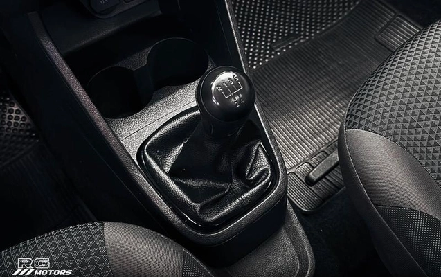 imagem-https://www.socarrao.com.br/sc-vehicle-images-prod/3997078/1790000938184-8489642_2_B_8de8b7f570.jpeg