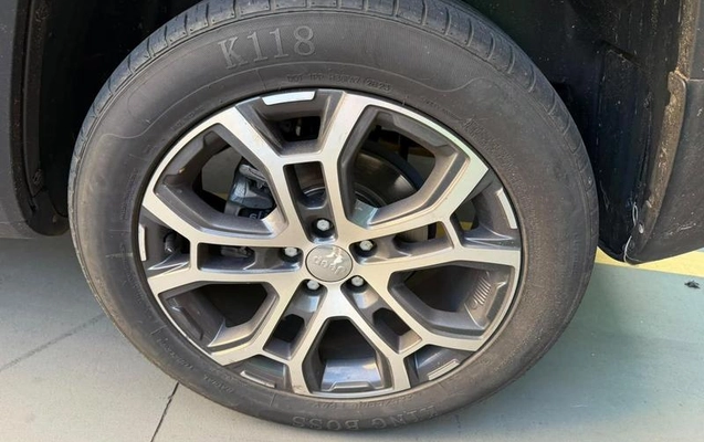 imagem-https://www.socarrao.com.br/sc-vehicle-images-prod/3997167/1790001049770-8488369_7_B_a730fcaa0a.jpeg