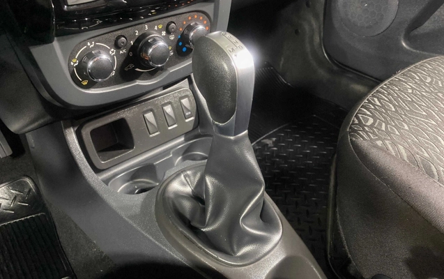 imagem-https://www.socarrao.com.br/sc-vehicle-images-prod/3997221/1790001120359-003_52dd8dd6aef67b25a447fbab4909d1cd.jpg