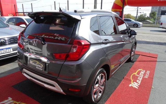 imagem-https://www.socarrao.com.br/sc-vehicle-images-prod/3997275/1790005570218-8411424_6_B_c3e8faeb03.jpeg