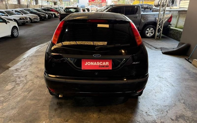 imagem-https://www.socarrao.com.br/sc-vehicle-images-prod/3997355/1790628142480-8496318_3_B_132904b387.jpeg