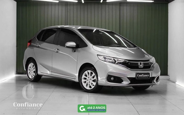 imagem-https://www.socarrao.com.br/sc-vehicle-images-prod/3997362/1790001449466-8416485_0_B_b4ca076f25.jpeg