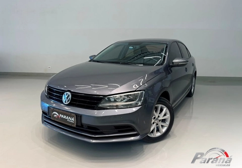 Volkswagen Jetta 2016 Cinza — foto 1 de 3