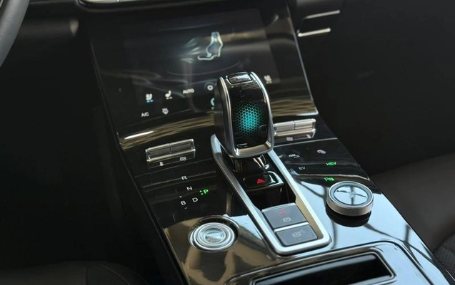 imagem-https://www.socarrao.com.br/sc-vehicle-images-prod/3997462/1790001823894-8489027_13_B_c9b1dc092d.jpeg