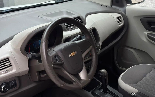 imagem-https://www.socarrao.com.br/sc-vehicle-images-prod/3997568/1790001968635-8489459_2_B_29a4311601.jpeg