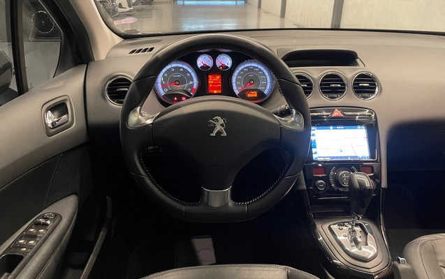 imagem-https://www.socarrao.com.br/sc-vehicle-images-prod/3997590/1790001992380-6dc8d186-3925-4f43-ae9f-68788b53e1ed.jpg
