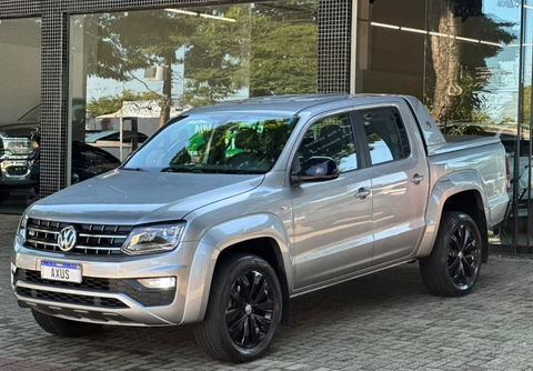 Volkswagen Amarok 2023 Prata — foto 1 de 3