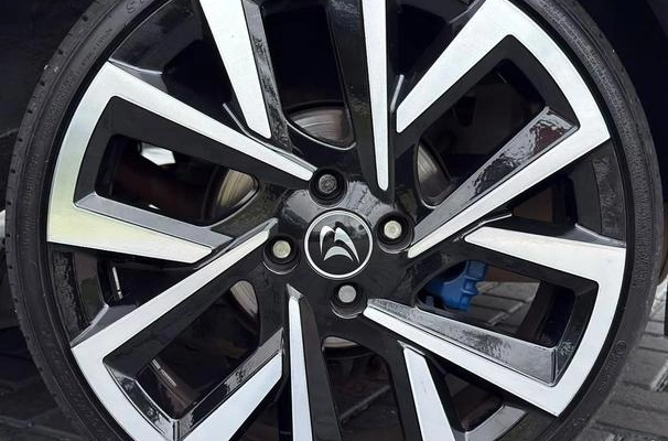 imagem-https://www.socarrao.com.br/sc-vehicle-images-prod/3997708/1790002274947-8491742_10_B_d4baf087a0.jpeg