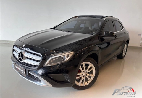 Mercedes-Benz GLA 200 2015 Preto — foto 1 de 3