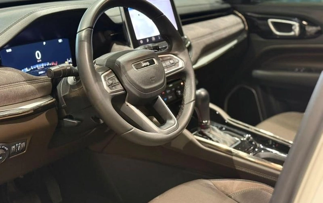 imagem-https://www.socarrao.com.br/sc-vehicle-images-prod/3997753/1790002430874-8496415_5_B_b0305a685c.jpeg