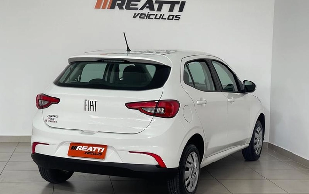 imagem-https://www.socarrao.com.br/sc-vehicle-images-prod/3997757/1791402611051-8475472_11_B_e17076d0cd.jpeg