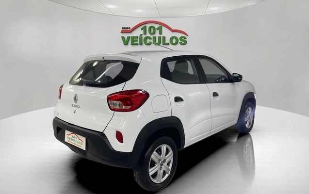 imagem-https://www.socarrao.com.br/sc-vehicle-images-prod/3997776/1790002546664-003_9a5d933334beceae6de05ca1826be9da.jpg